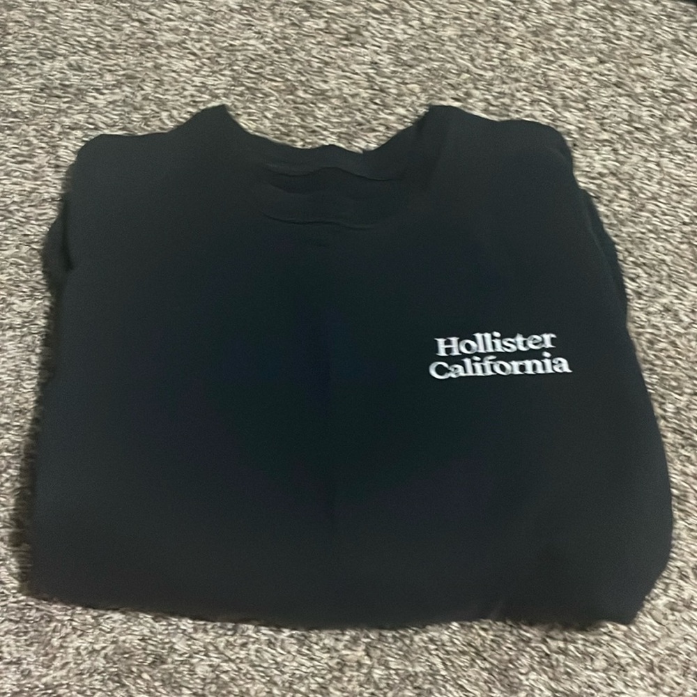 black oversized hollister crewneck